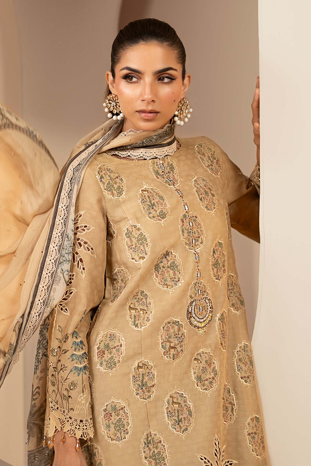 3 PIECE - UNSTITCHED | EMBROIDERED LAWN - MB1204